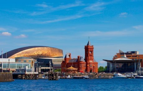 vacanze-studio-junior-accompagnatore-VIVA-cardiff1 viaggi studio vacanze studio corsi di lingua all'estero