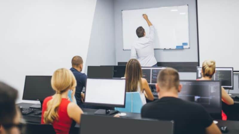 Strumenti IA nell'educazione