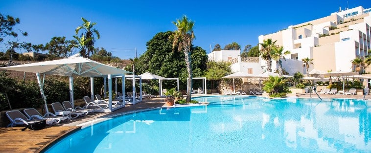 la-piscina-del-salini-resort