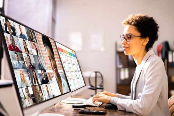 incontri-online-famigliari-per-progetto-vacanza-studio-estero-genitori-insegnanti