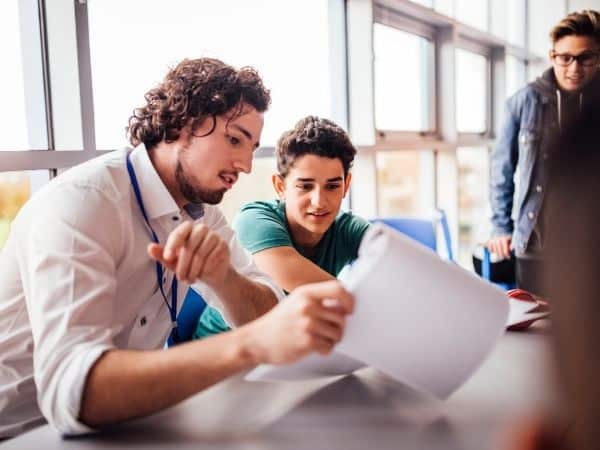 insegnante con il ragazzo